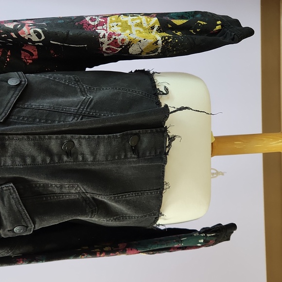 LOVE & LEGEND black denim jacket - Picture 4 of 12